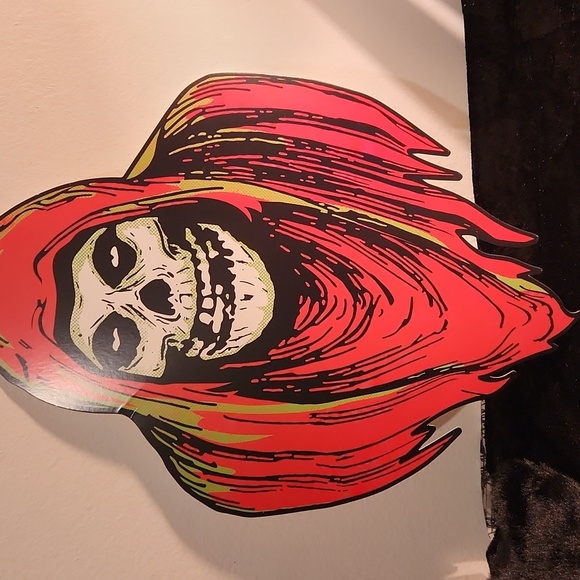 Misfits Halloween Decoration - Picture 3 of 5